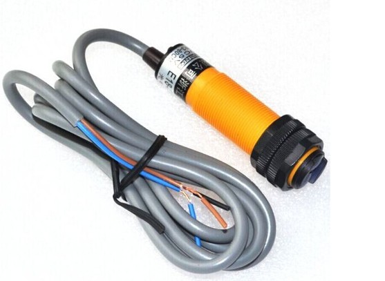 Infrared Proximity Switch 3 to 80 cm Infrared Proximity Switch 3 to 80 cm