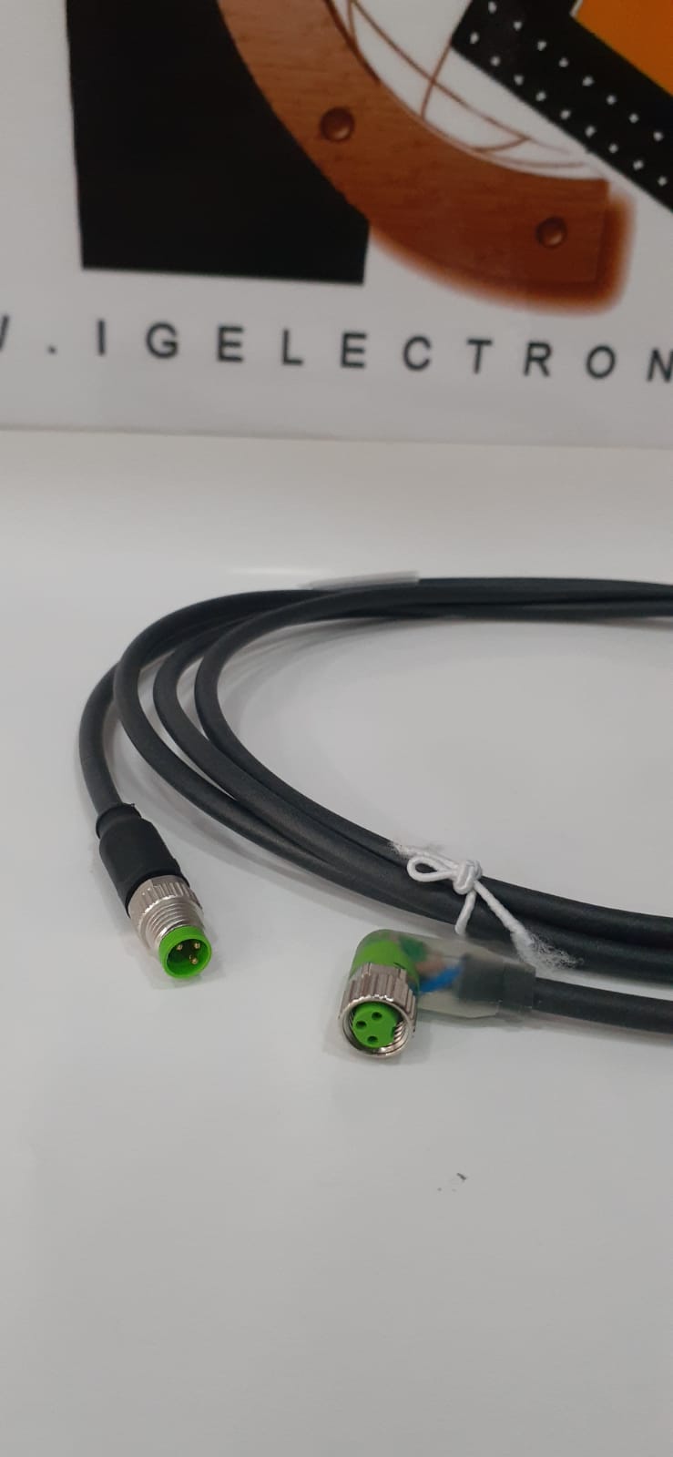 7000-88041-6200200 Connection lead, M8, PIN 3, 2m (C)