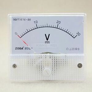 ANALOG VOLTMETER 30 VDC